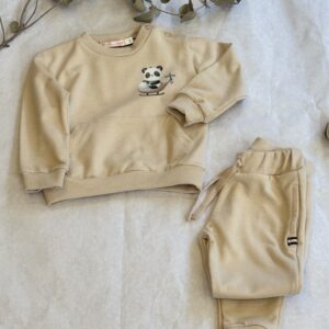 Conjunto deportivo Panda - Imagen 3